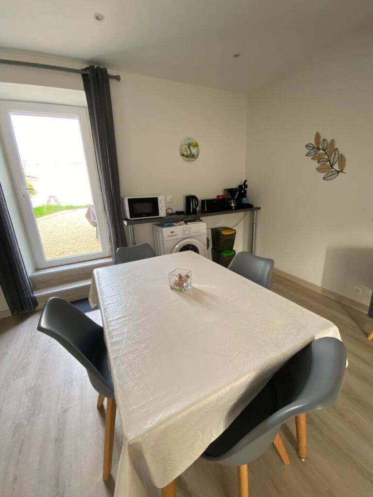 Maison Centre Bourg Villedoux Экстерьер фото